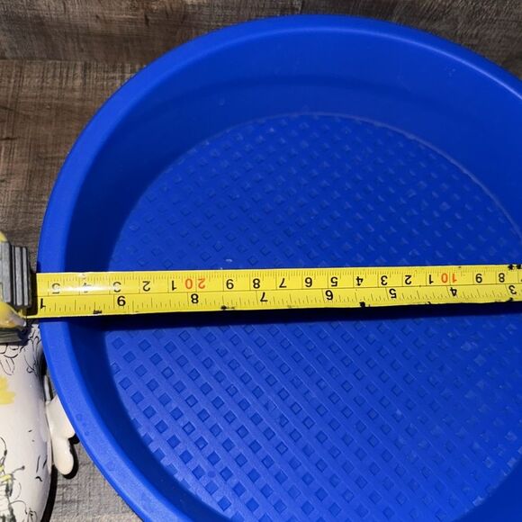 - Silicone round cake Pan- 10 inch - Picture 5 of 5